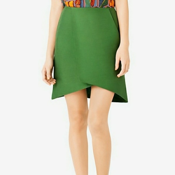 Kate Spade Dresses & Skirts - Kate Spade Saturday Mini Overlap Skirt size 4